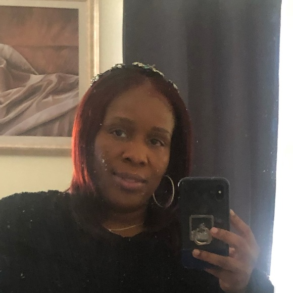 Meet your Posher, Ericka - Picture 1 of 1